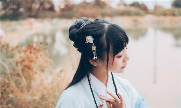 聂荣试管助孕生子多少钱？了解真实费用让你更安心
